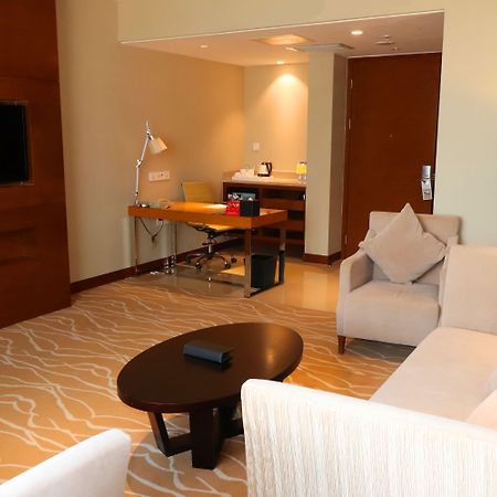 Holiday Inn Panjin Aqua City By Ihg Exterior foto