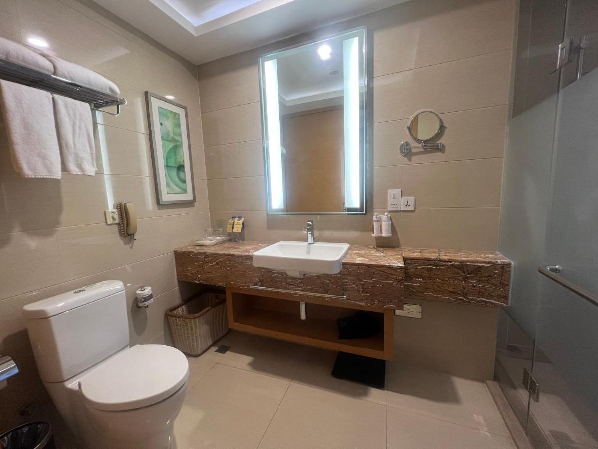 Holiday Inn Panjin Aqua City By Ihg Exterior foto